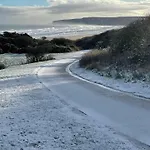Bay Shores - 2 2 Minutes - Part Of The The Bay Filey Village With Pool, Gym And Direct Access, Pub, Restaurant, Tennis And Meadows Walks Vakantiehuis Reighton