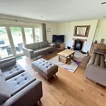 Bay Shores - 2 2 Minutes - Part Of The The Bay Filey Village With Pool, Gym And Direct Access, Pub, Restaurant, Tennis And Meadows Walks Vakantiehuis *