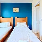 Bay Shores - 2 2 Minutes - Part Of The The Bay Filey Village With Pool, Gym And Direct Access, Pub, Restaurant, Tennis And Meadows Walks