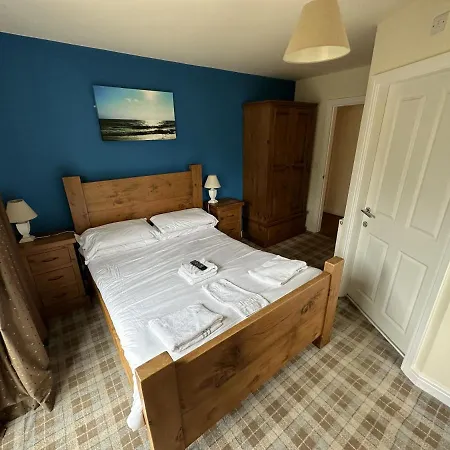 Bay Shores Reighton